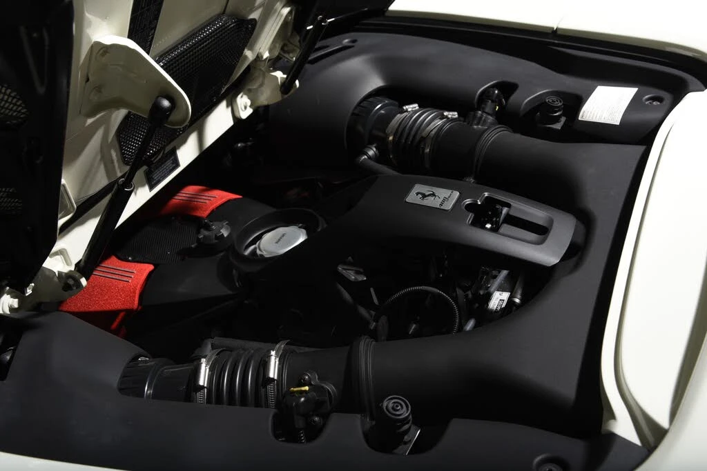 2017 Ferrari 488 Spider - Image 21 of 31