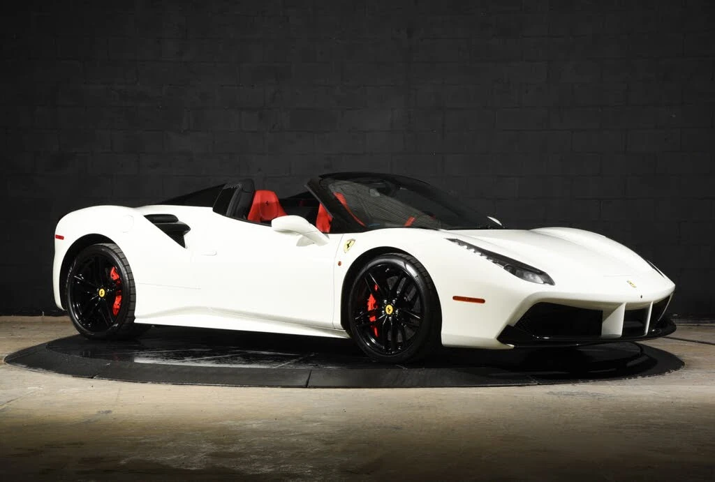 2017 Ferrari 488 Spider - Image 5 of 31