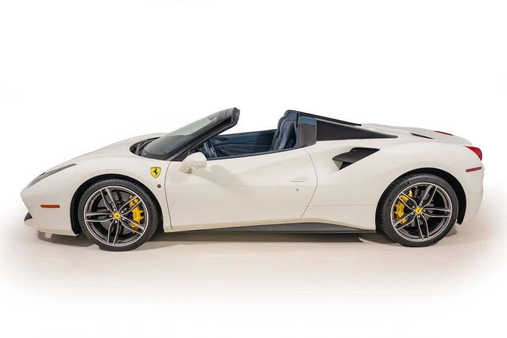 2017 Ferrari 488 Spider - Image 12 of 31
