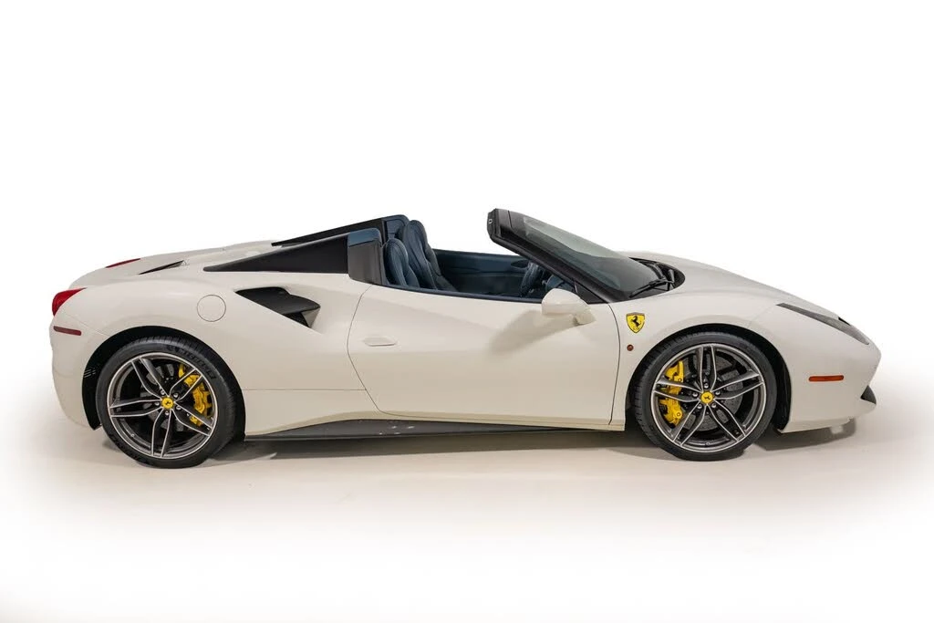 2017 Ferrari 488 Spider - Image 17 of 31