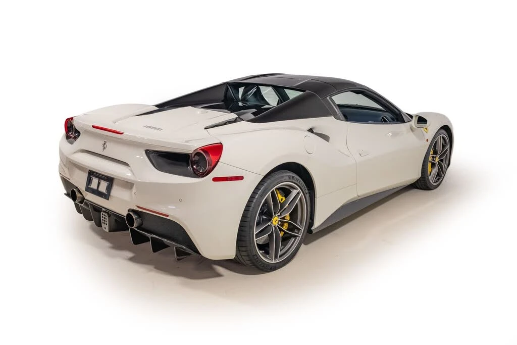 2017 Ferrari 488 Spider - Image 7 of 31