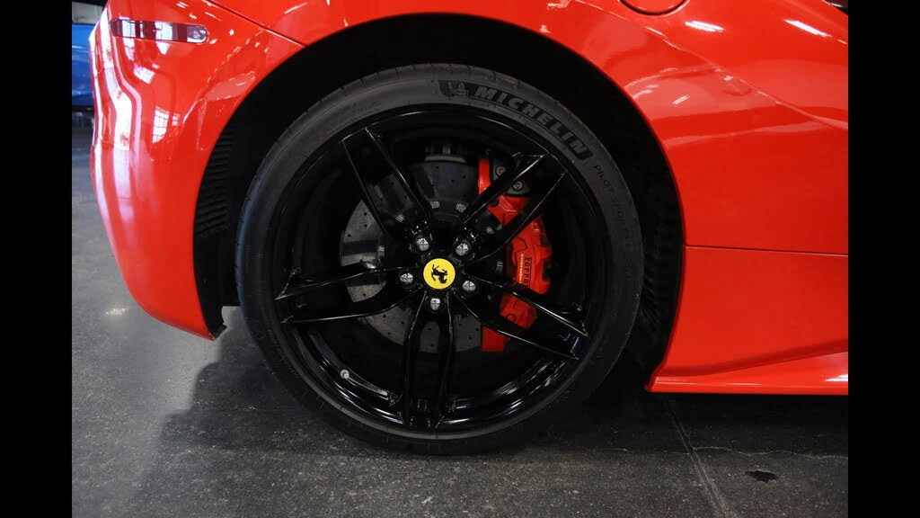 2017 Ferrari 488 Spider - Image 14 of 31