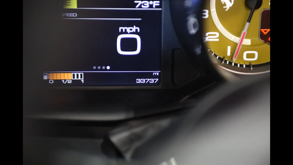 2017 Ferrari 488 Spider - Image 27 of 31