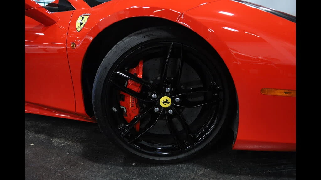 2017 Ferrari 488 Spider - Image 13 of 31