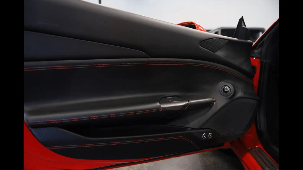 2017 Ferrari 488 Spider - Image 17 of 31