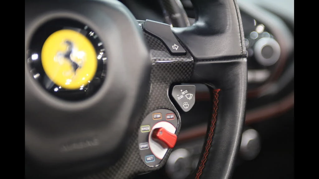2017 Ferrari 488 Spider - Image 31 of 31