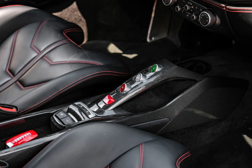 2017 Ferrari 488 Spider - Image 21 of 31