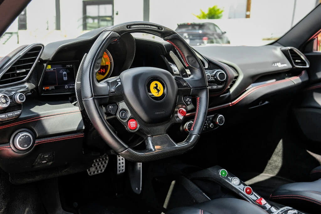 2017 Ferrari 488 Spider - Image 3 of 31