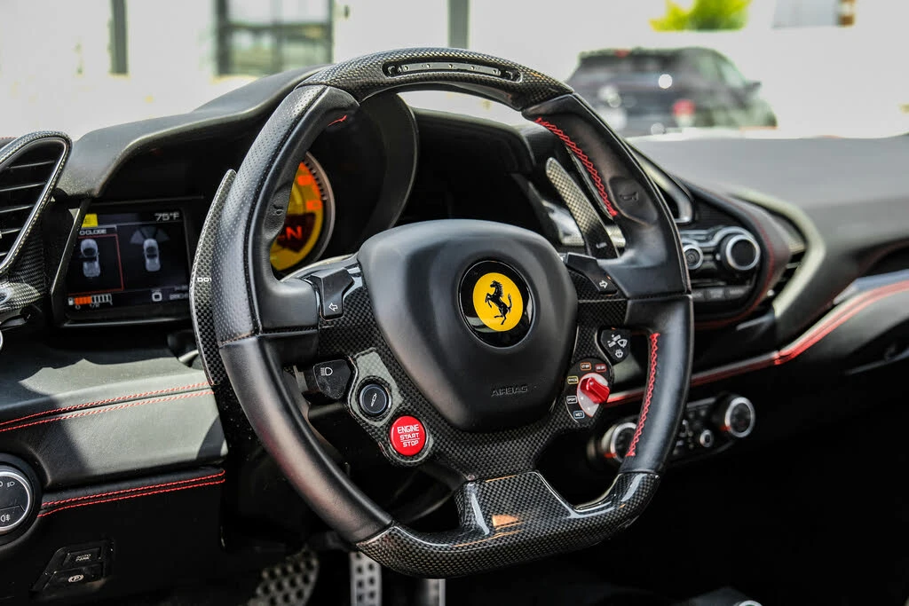 2017 Ferrari 488 Spider - Image 15 of 31