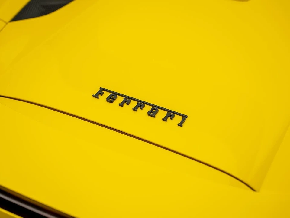 2017 Ferrari 488 Spider - Image 16 of 31