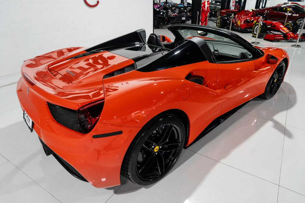 2017 Ferrari 488 Spider - Image 7 of 31