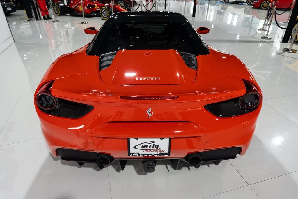 2017 Ferrari 488 Spider - Image 14 of 31
