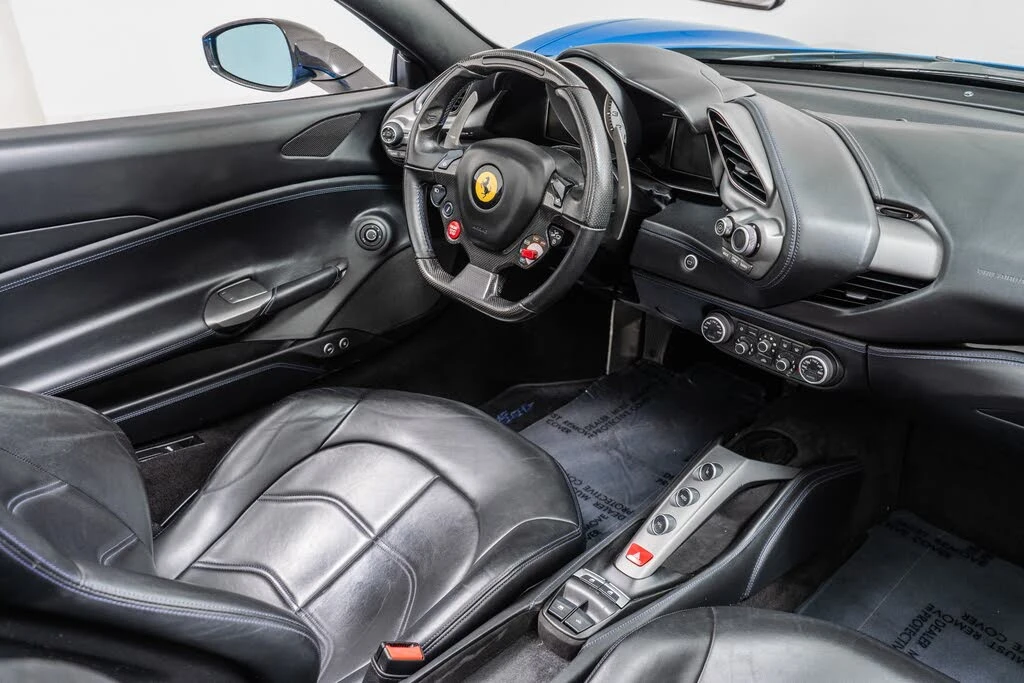 2017 Ferrari 488 Spider - Image 27 of 31