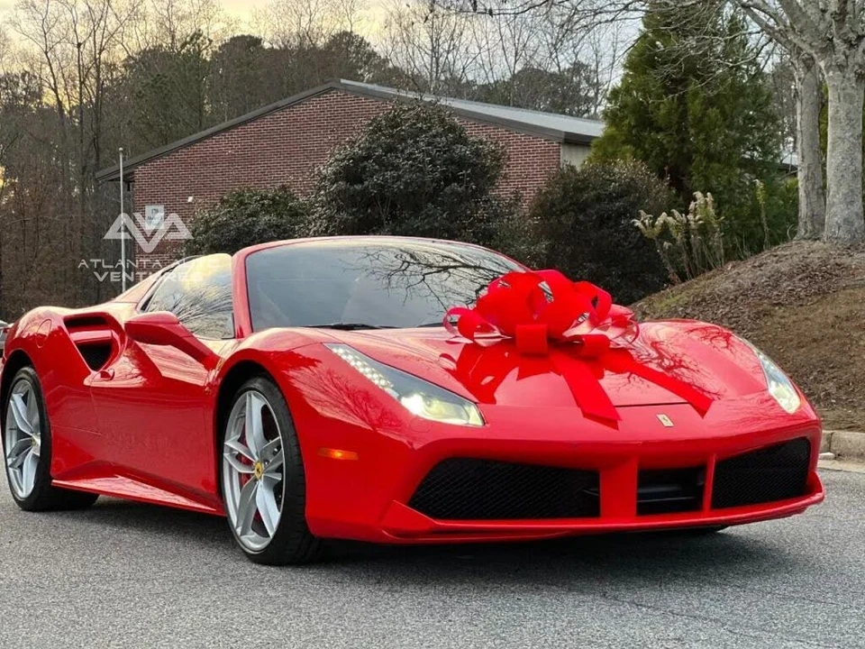 2017 Ferrari 488 Spider - Image 5 of 31