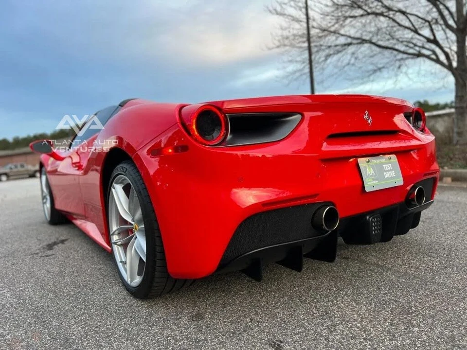 2017 Ferrari 488 Spider - Image 15 of 31