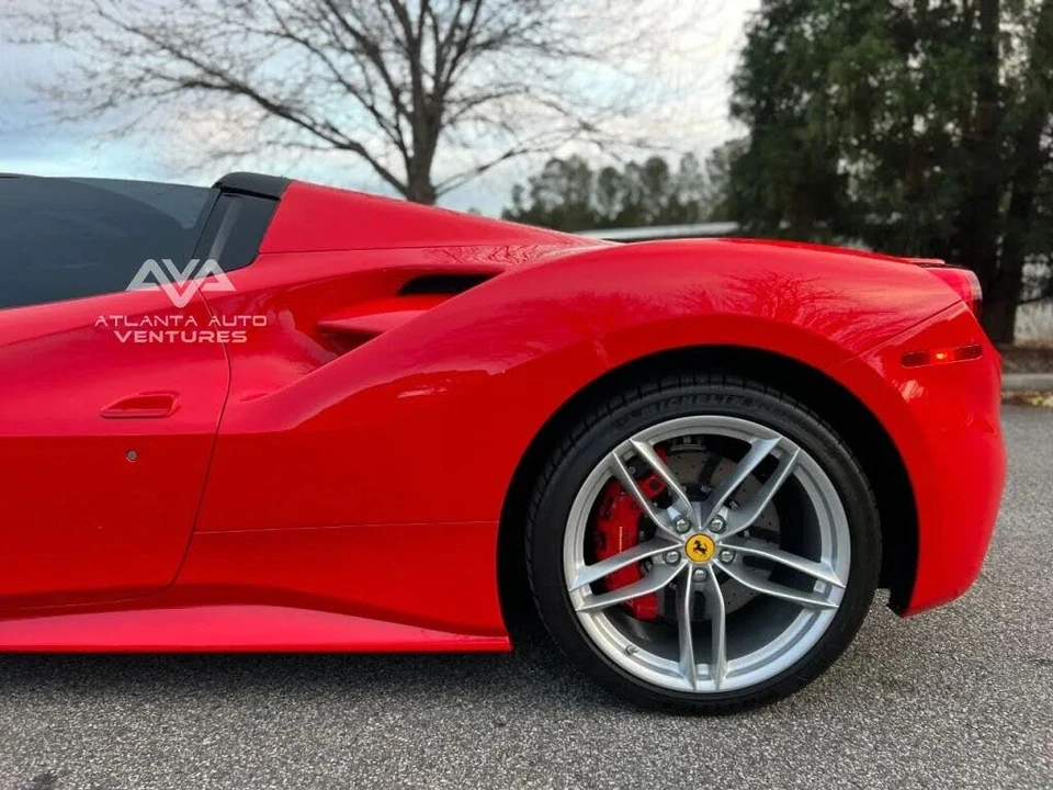 2017 Ferrari 488 Spider - Image 13 of 31