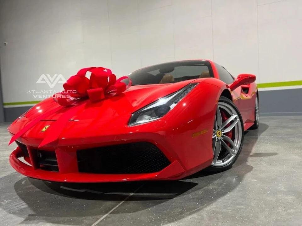 2017 Ferrari 488 Spider - Image 22 of 31