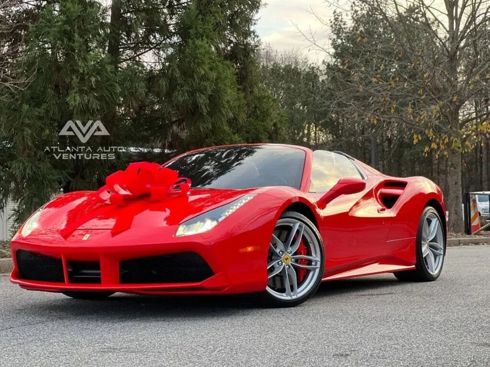 2017 Ferrari 488 Spider - Image 2 of 31