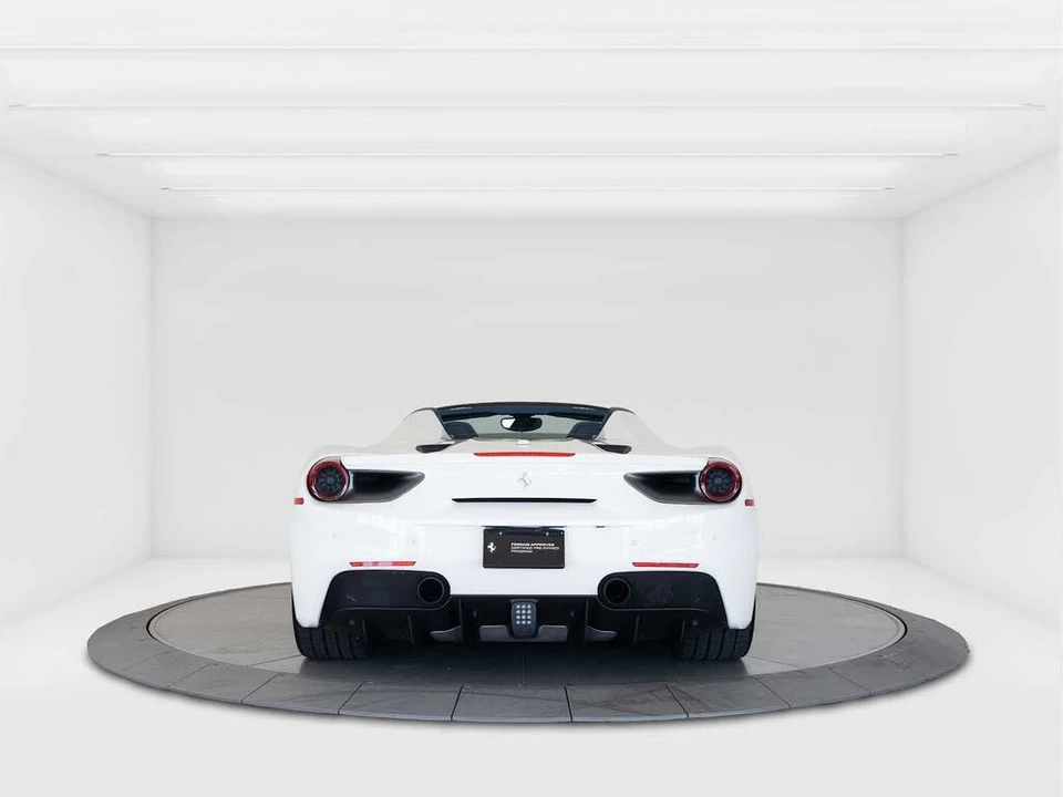 2017 Ferrari 488 Spider - Image 4 of 7
