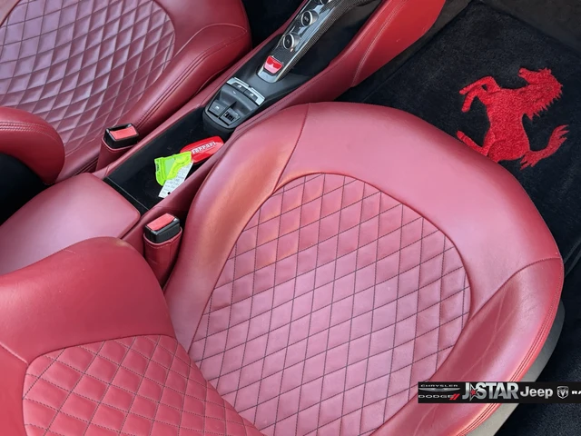2017 Ferrari 488 Spider - Image 24 of 31