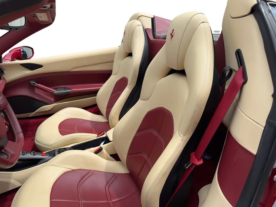 2017 Ferrari 488 Spider - Image 9 of 20