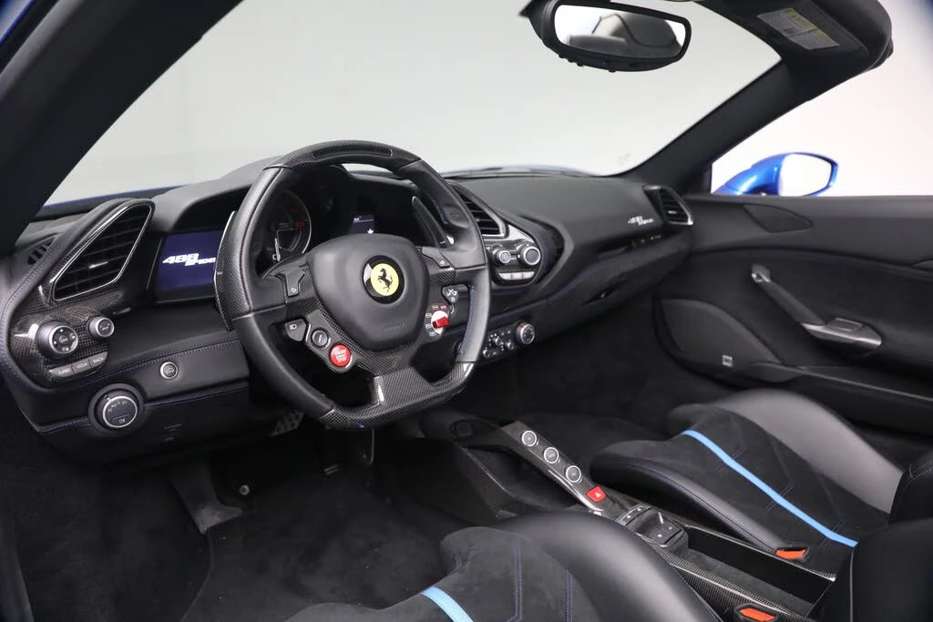 2017 Ferrari 488 Spider - Image 15 of 31