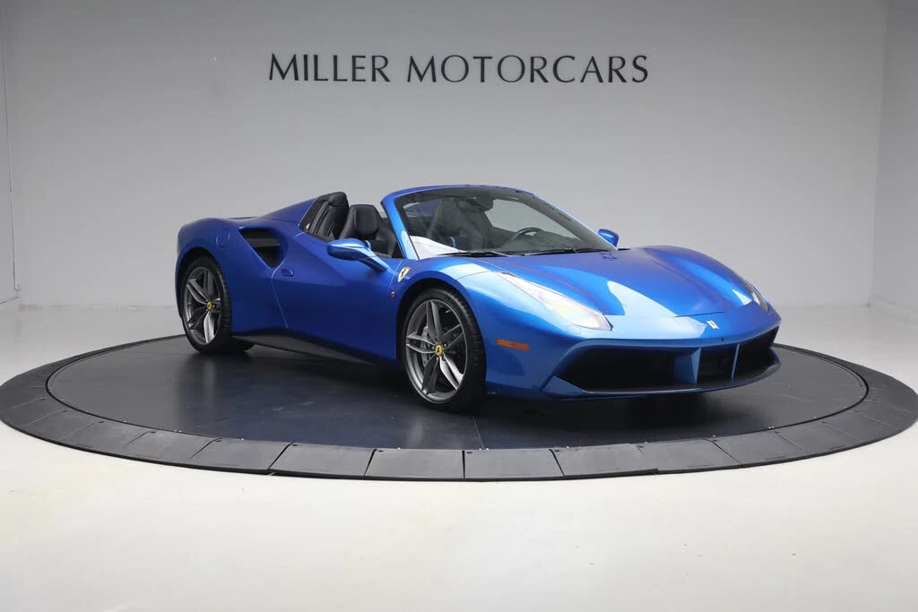 2017 Ferrari 488 Spider - Image 11 of 31