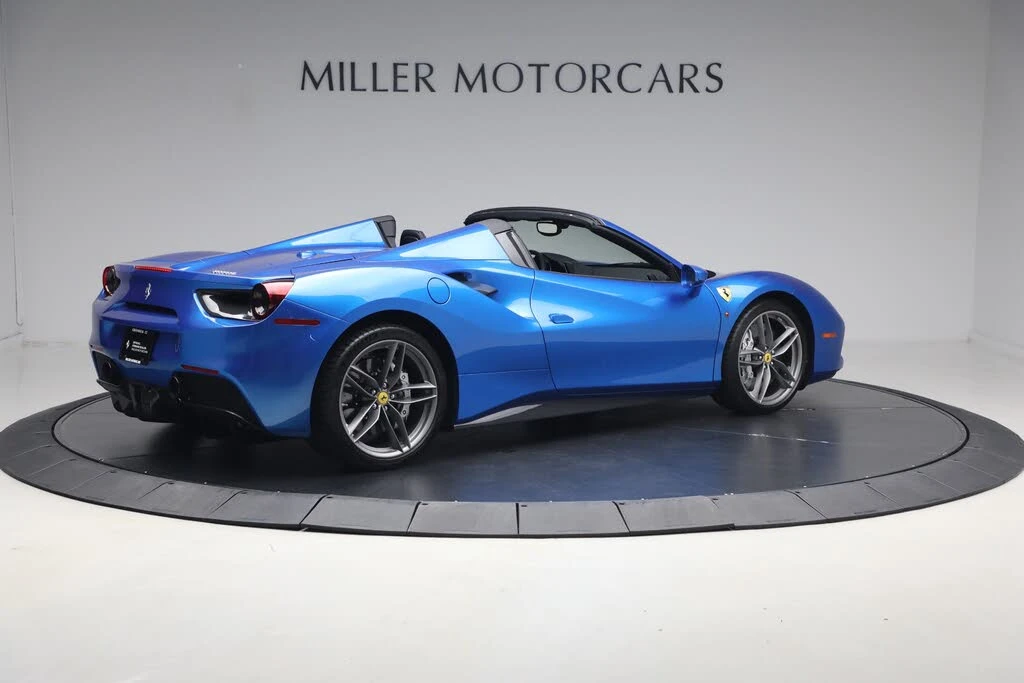 2017 Ferrari 488 Spider - Image 8 of 31