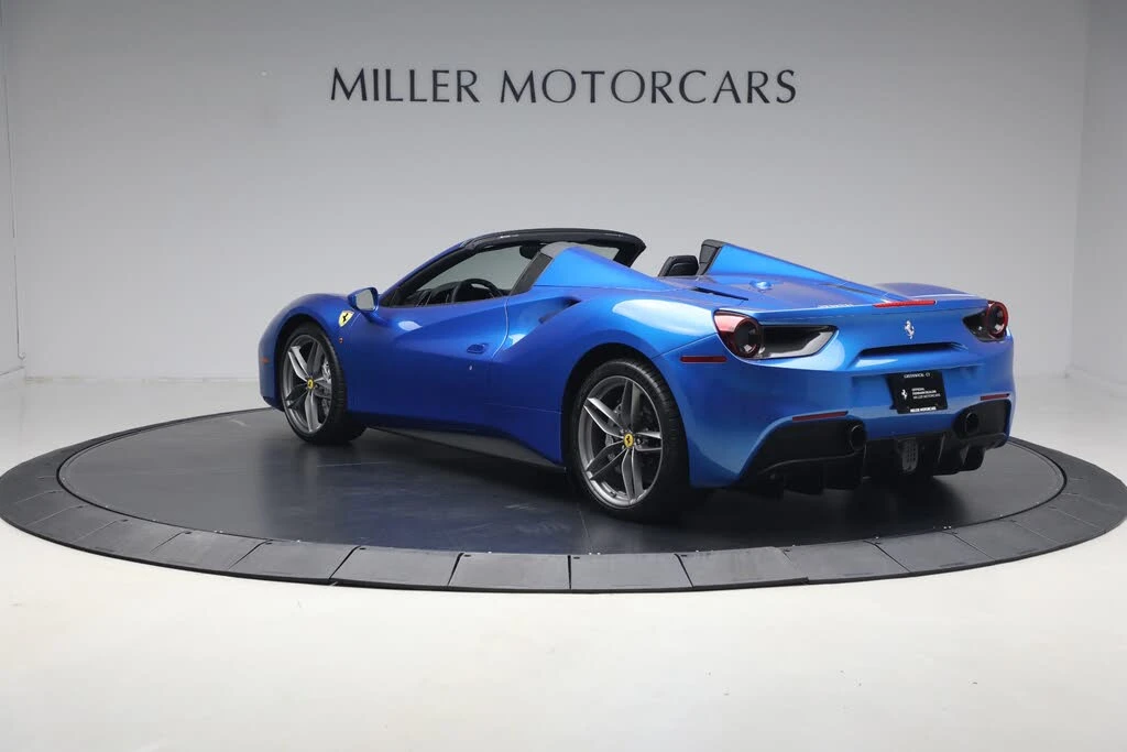 2017 Ferrari 488 Spider - Image 5 of 31