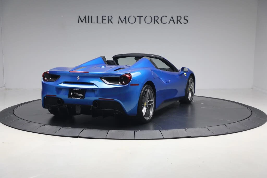 2017 Ferrari 488 Spider - Image 7 of 31