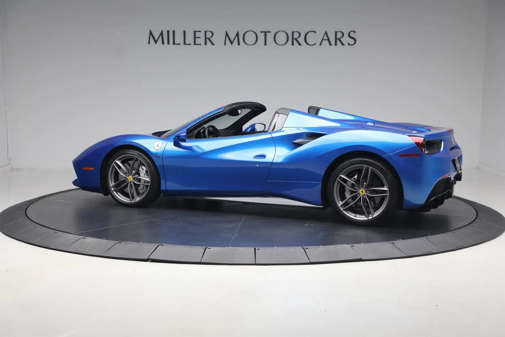 2017 Ferrari 488 Spider - Image 4 of 31