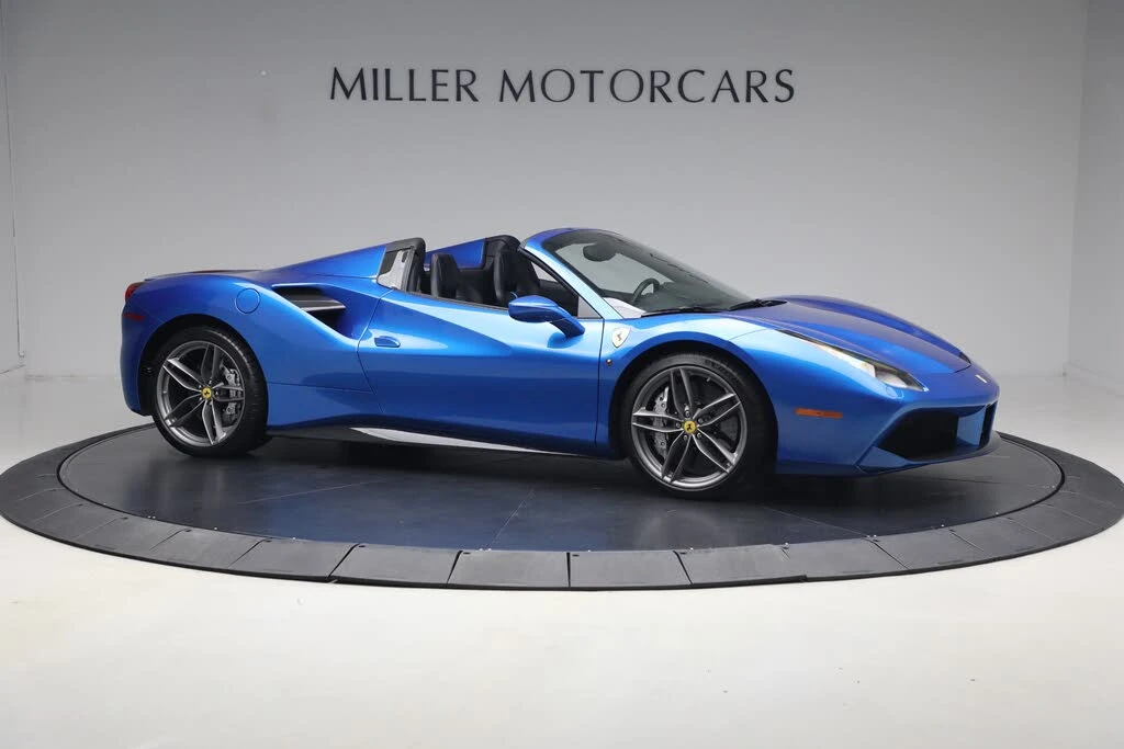 2017 Ferrari 488 Spider - Image 10 of 31