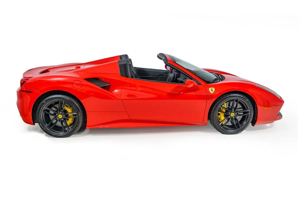 2017 Ferrari 488 Spider - Image 20 of 31