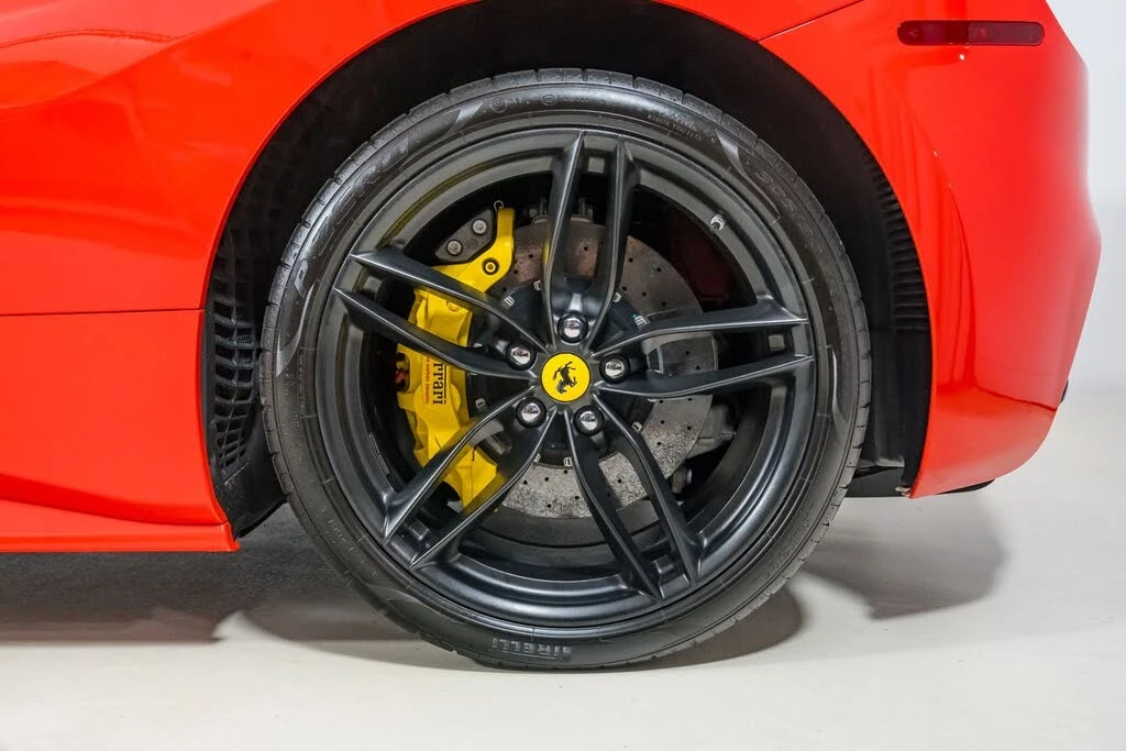 2017 Ferrari 488 Spider - Image 23 of 31