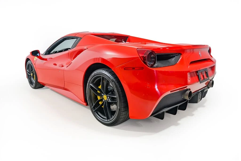 2017 Ferrari 488 Spider - Image 4 of 31