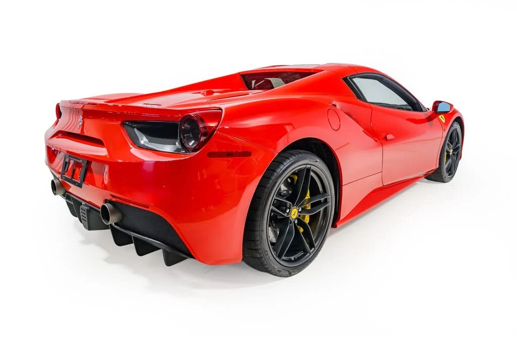 2017 Ferrari 488 Spider - Image 9 of 31