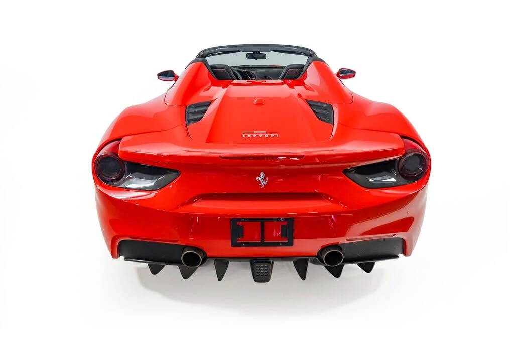 2017 Ferrari 488 Spider - Image 17 of 31