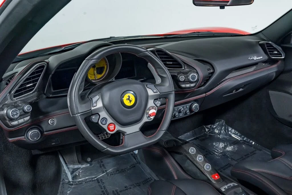 2017 Ferrari 488 Spider - Image 28 of 31
