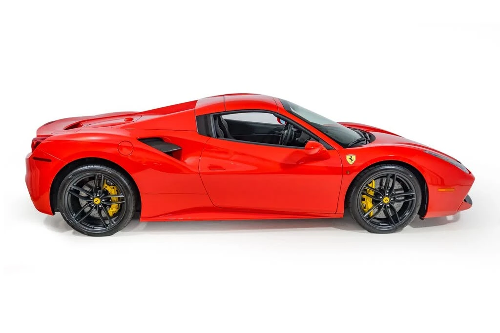2017 Ferrari 488 Spider - Image 10 of 31