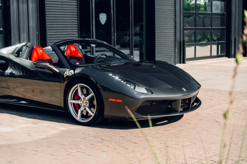 2017 Ferrari 488 Spider - Image 13 of 31