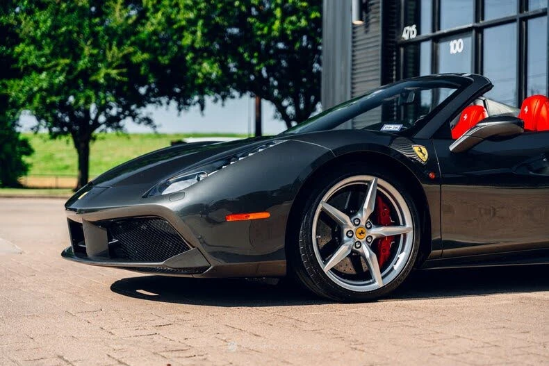2017 Ferrari 488 Spider - Image 3 of 31