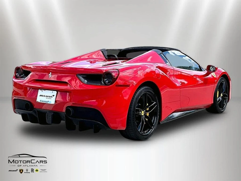 2017 Ferrari 488 Spider - Image 11 of 28