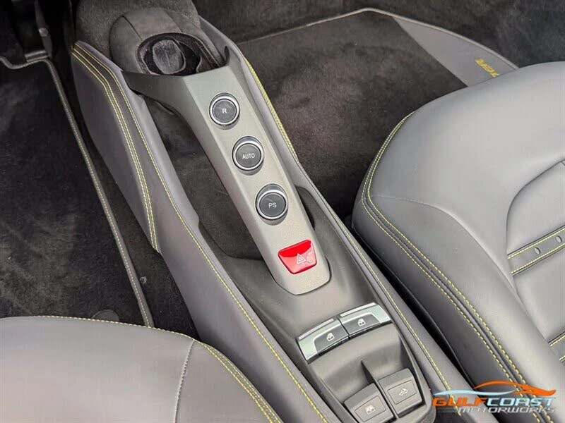 2017 Ferrari 488 Spider - Image 17 of 31