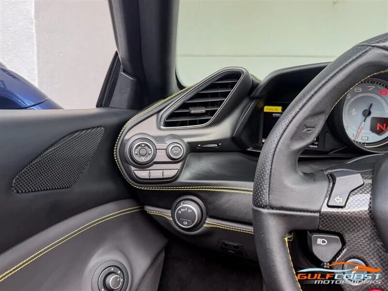 2017 Ferrari 488 Spider - Image 19 of 31
