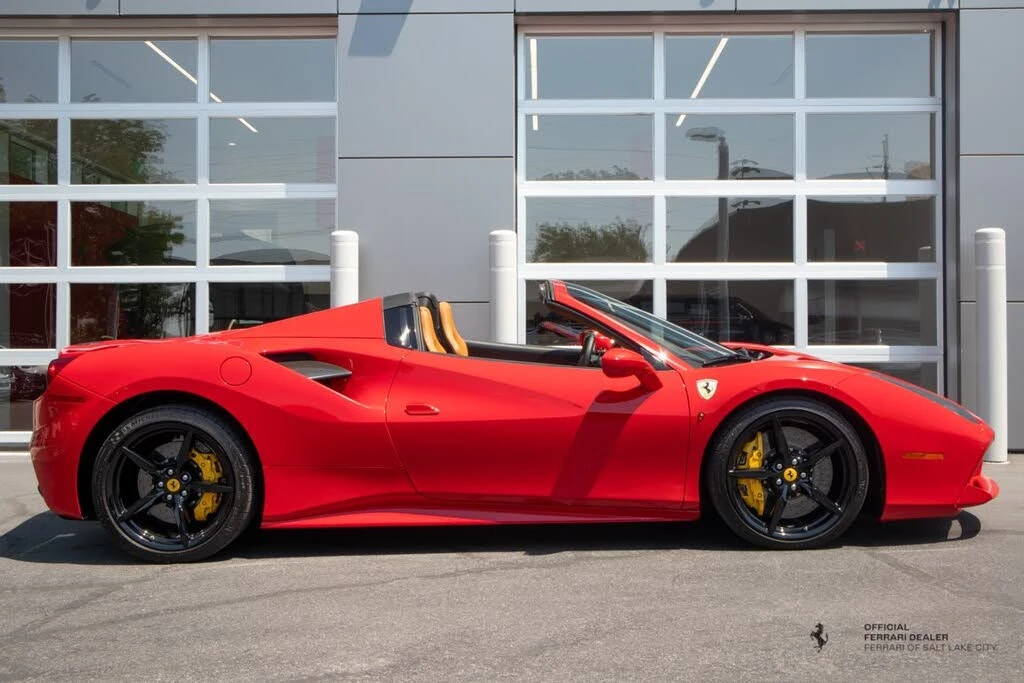 2017 Ferrari 488 Spider - Image 7 of 15