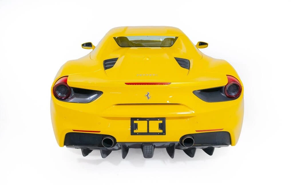 2017 Ferrari 488 Spider - Image 7 of 31