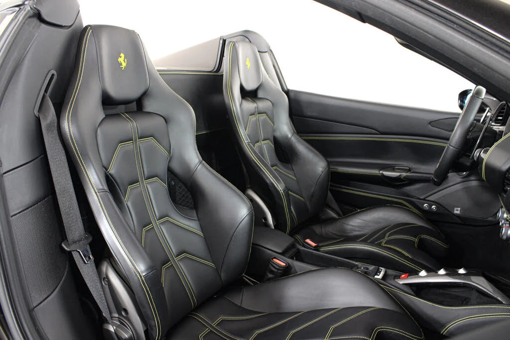 2017 Ferrari 488 Spider - Image 28 of 31