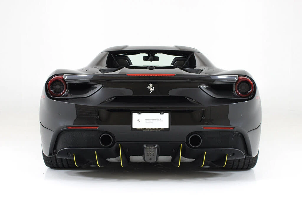 2017 Ferrari 488 Spider - Image 9 of 31