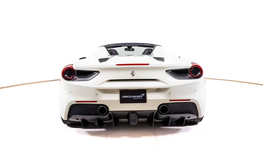 2017 Ferrari 488 Spider - Image 6 of 27