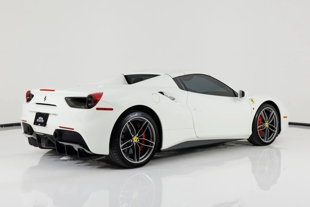 2017 Ferrari 488 Spider - Image 4 of 31